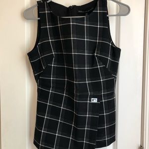 {White House Black Market} Brand New Top Size 00